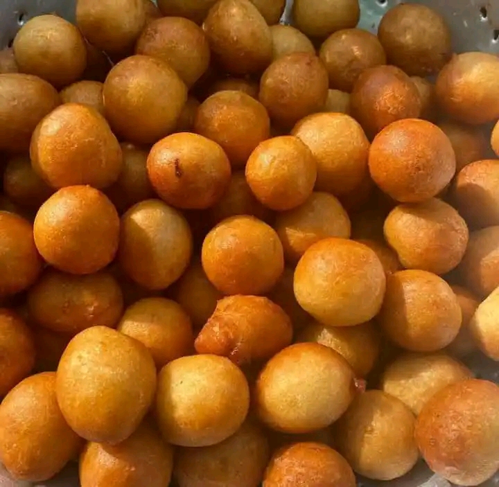 How To Make Fluffy Nigerian Puff Puff Using 3 Cups Of Flour (Easy Guide